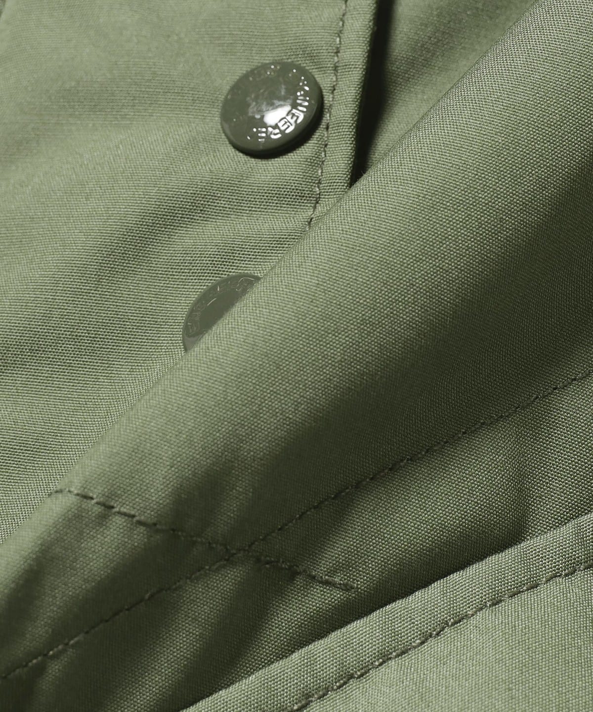 Engineered Garments for Pilgrim - RN Smock - Olive PC Poplin - Image 4