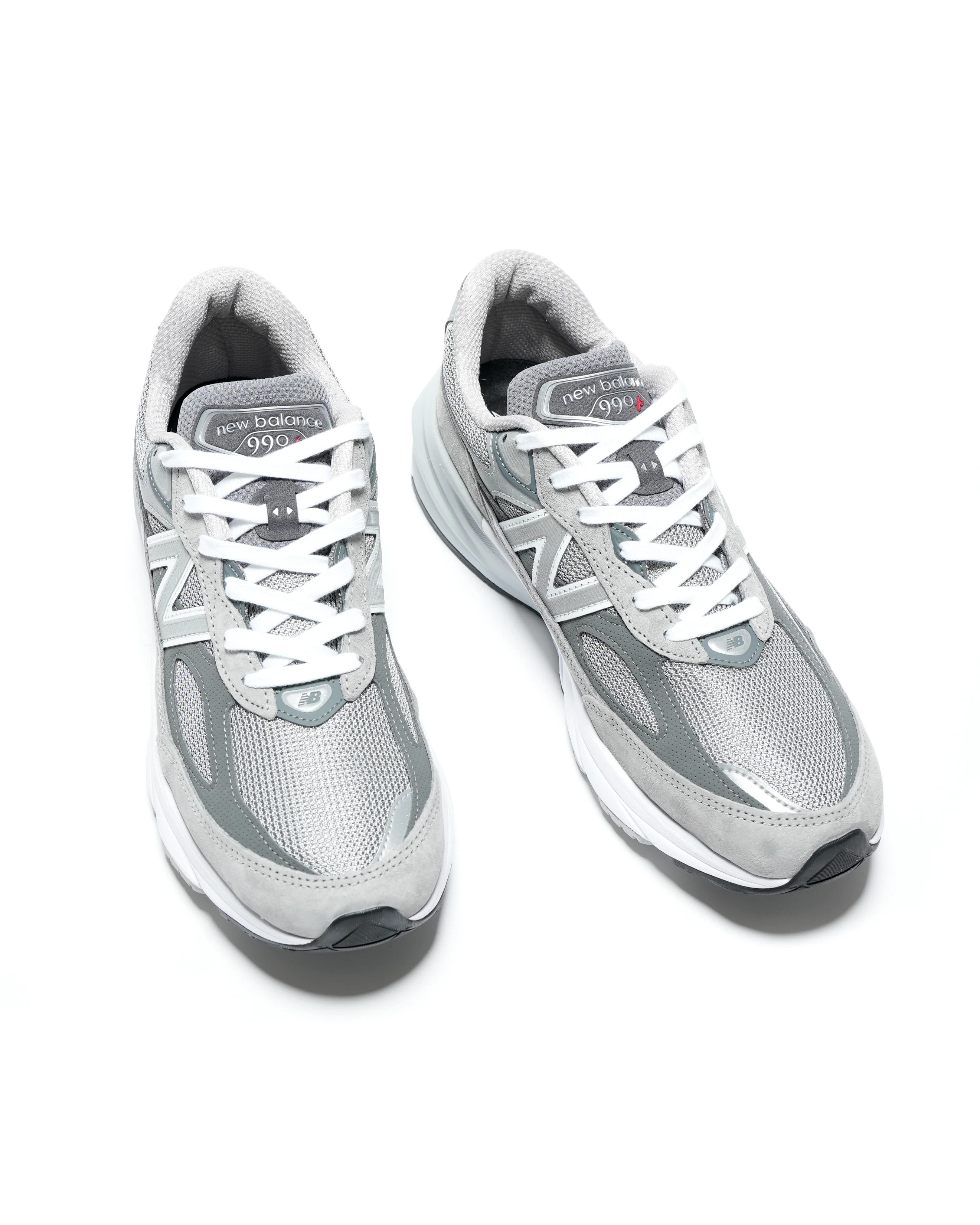 M990v6 - Grey Core - Image 4